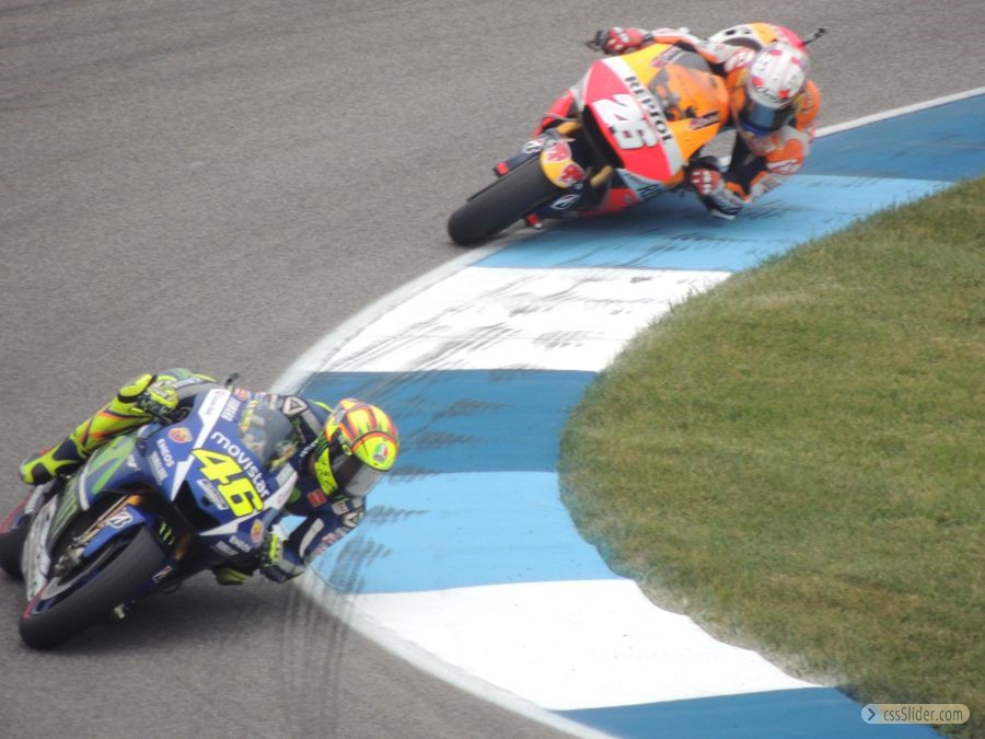 Pedrosa overtakes Rossi in 1 