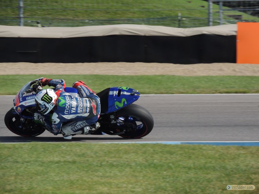 99 Jorge Lorenzo