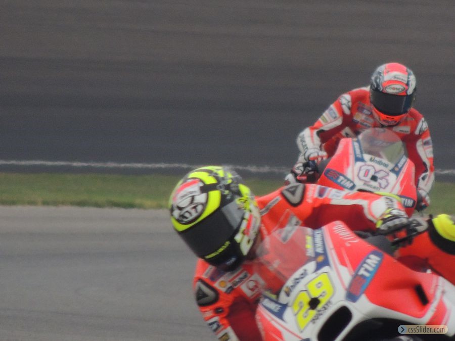 Ducati! 29 Iannone, 4 Dovisioso